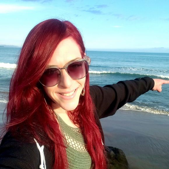 Meet your Posher, Alex - Picture 1 of 1